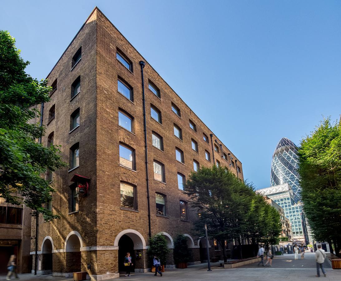 Devonshire Club & Hotel London Exterior photo