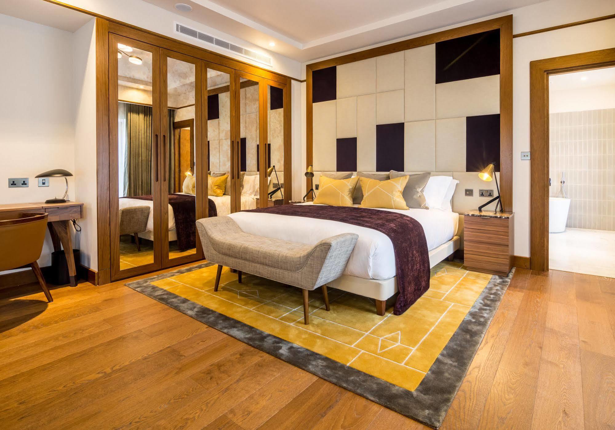 Devonshire Club & Hotel London Exterior photo