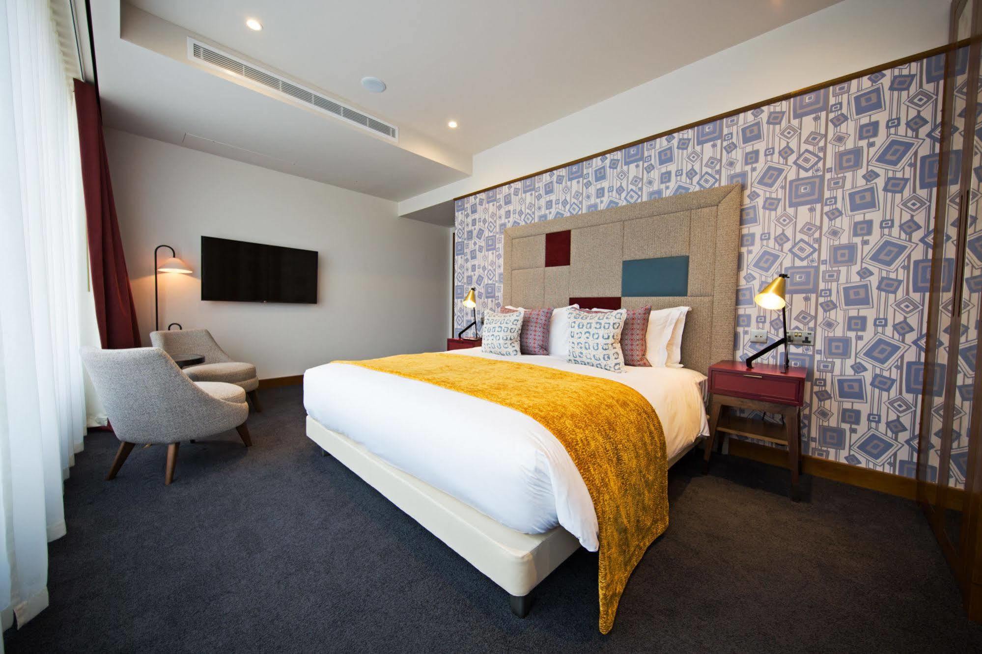 Devonshire Club & Hotel London Exterior photo